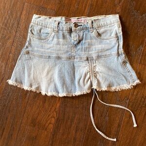 Hydraulic light wash mini skirt size 5/6